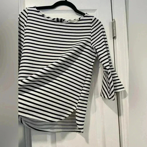 Green Envelope Black White Striped Zip Back Flared Sleeve Blouse Size Small - Picture 5 of 11